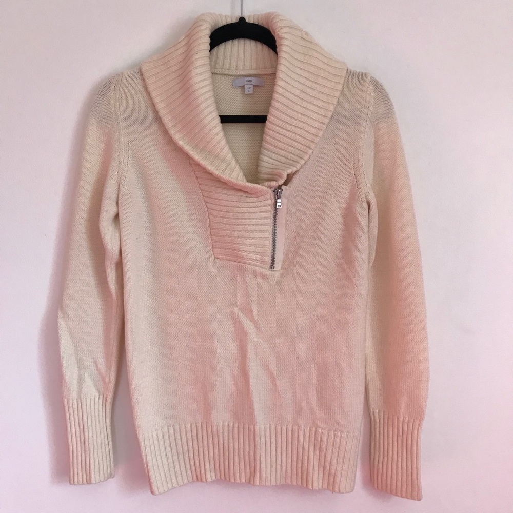 GAP Turtle Neck Sweater